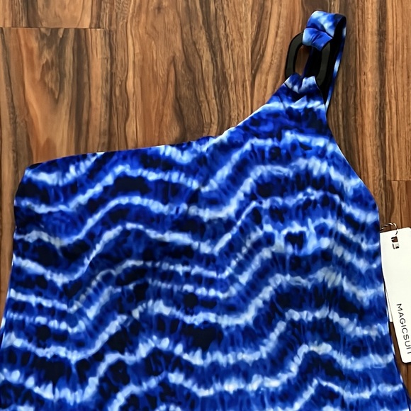 Magicsuit New Wave Amal One Piece - Picture 8 of 16